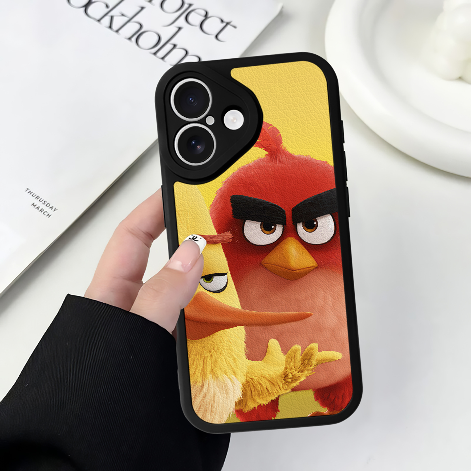 （画像用） Angry Birds アングリーバード 【iPhone 16シリーズ対応】シリコンスマホケース（レザー調） 材質：シリコン